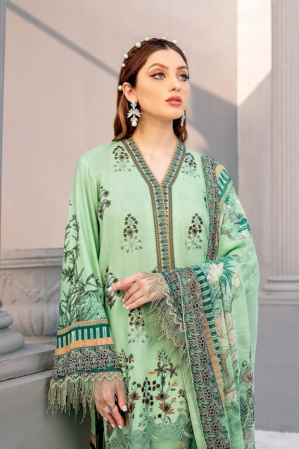 Ramsha Riwayat Luxury Linen Collection – R-110