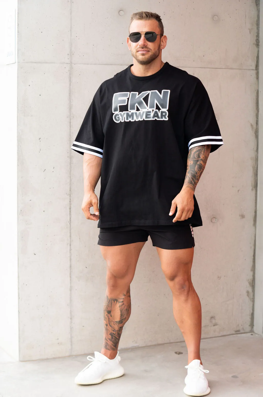 Train 4 Gains | Men's Oversized Pump Cover Gym T-Shirt | Black